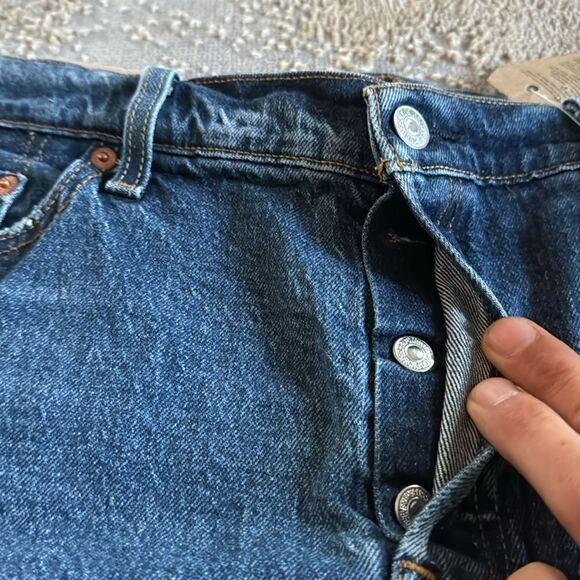 Levi’s 501 high rise shorts raw hem size 16 w new - Picture 3 of 8